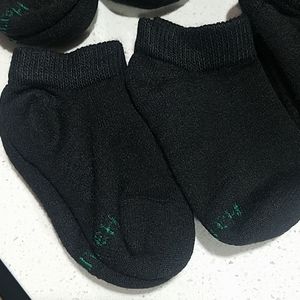 12 Pair Hanes Black Socks